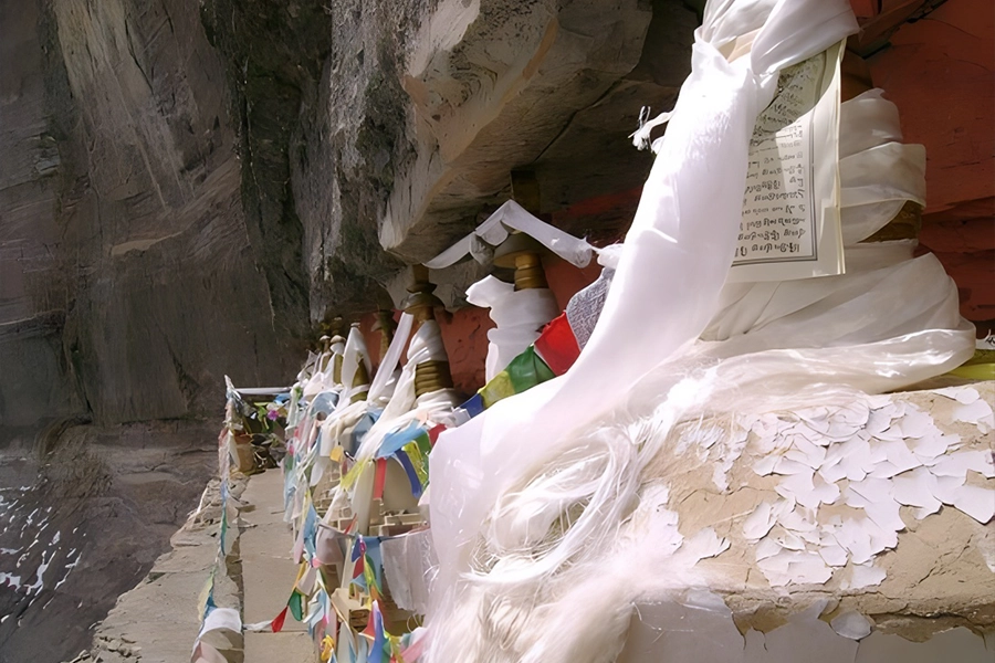 Saptarishi Caves